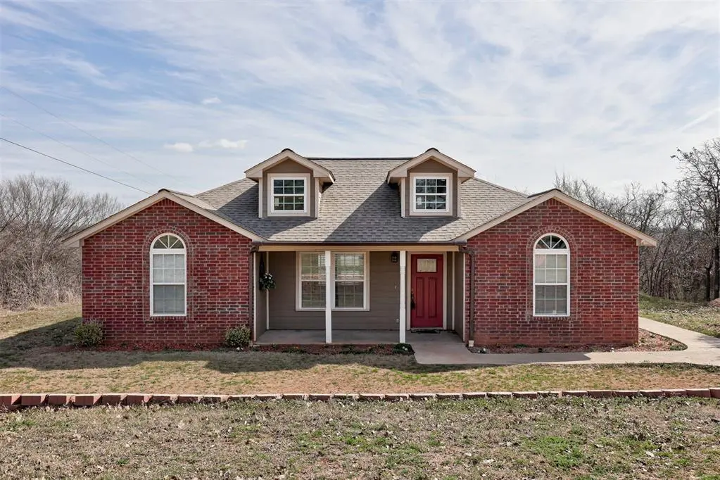 15950 D ST, Moore, OK 73165