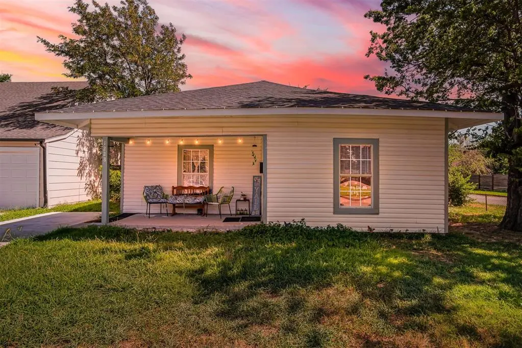 1228 NW 92nd ST, Oklahoma City, OK 73114