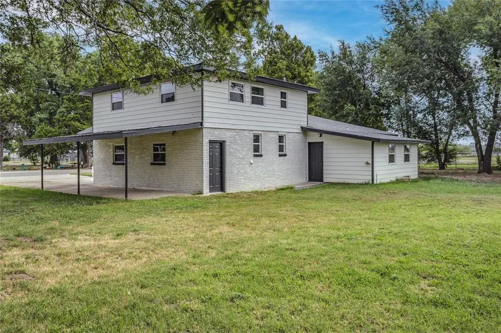 3600 SW 12th ST, Oklahoma City, OK 73108