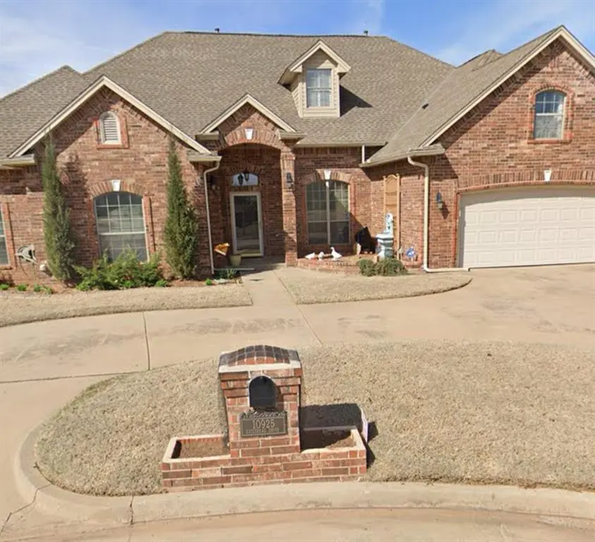 10925 Gateshead DR, Oklahoma City, OK 73170