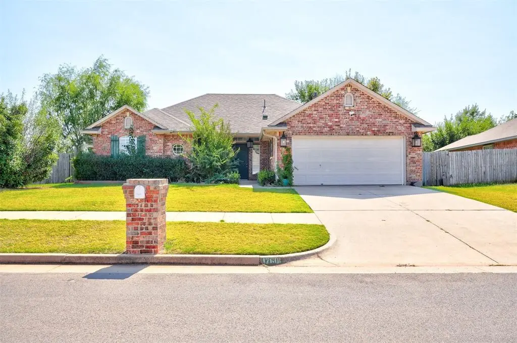 17601 Lead LN, Edmond, OK 73012