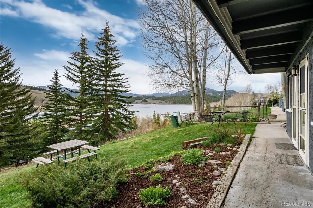 370 E La Bonte ST #E, Dillon, CO 80435