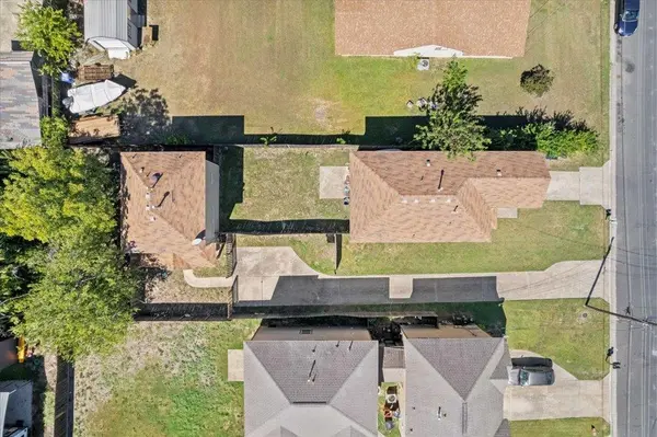 6916 MEADOR Ave, Austin, TX 78752