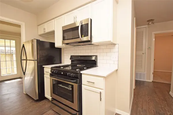 6400 BROOKSIDE DR, Austin, TX 78723