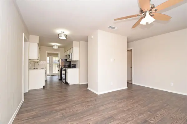 6400 BROOKSIDE DR, Austin, TX 78723