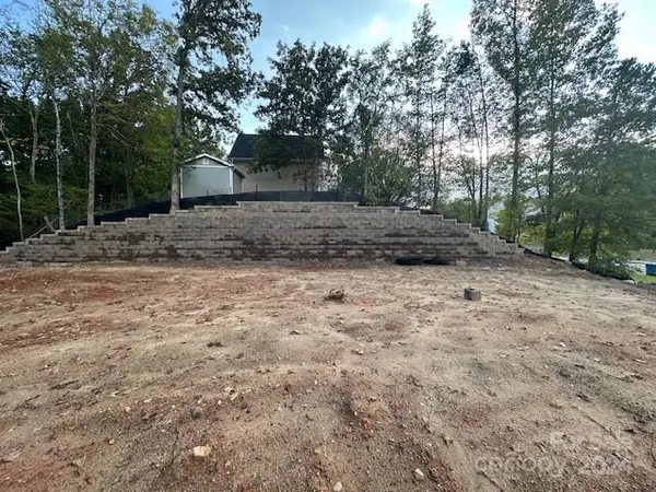6095 Diamond PL, Harrisburg, NC 28075