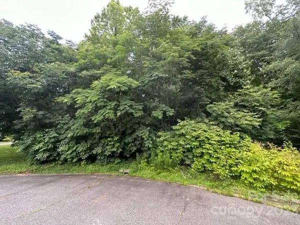 192, 188, 196, 197 & 193 Riverbirch DR SE, Concord, NC 28025