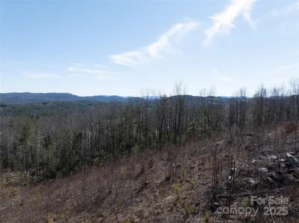 00 Star Point DR #09, Hendersonville, NC 28792