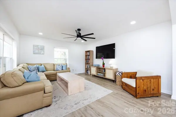 115 ODaniel ST, Belmont, NC 28012