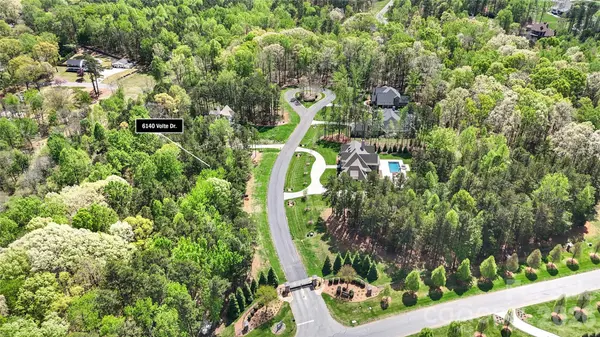6140 Volte DR, Charlotte, NC 28227