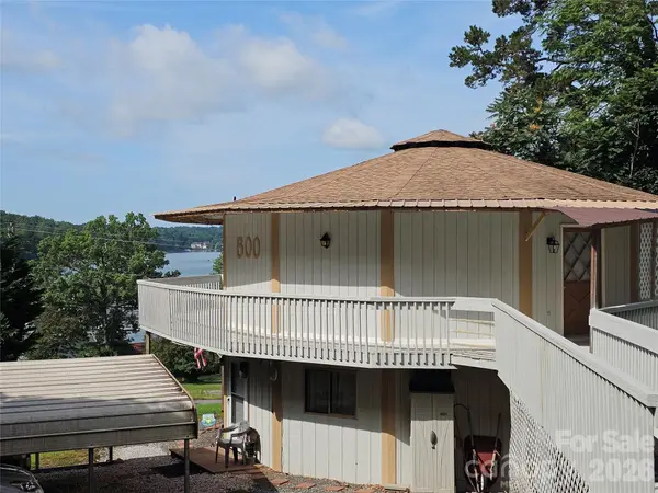 500 Steel Bridge LOOP, Hickory, NC 28601
