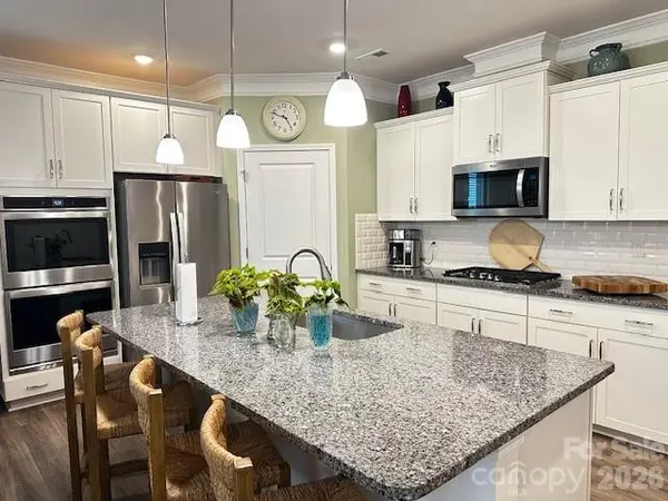 4450 Streamside RD, Denver, NC 28037