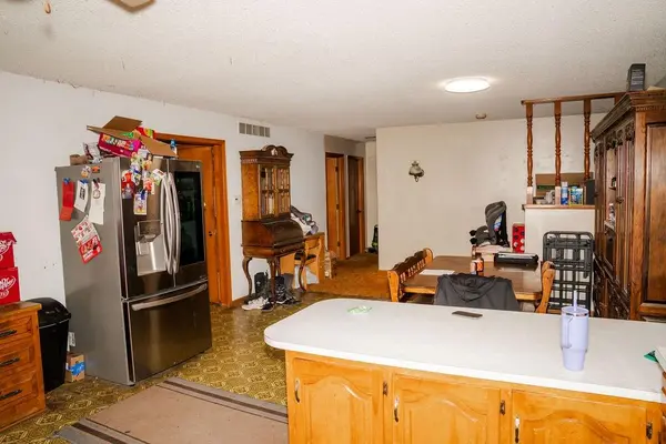 20081 Spring Hill RD, Parsons, KS 67357