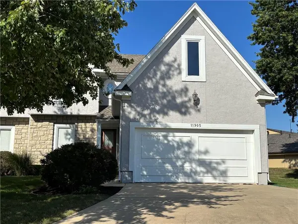 11905 Westgate CIR, Overland Park, KS 66213