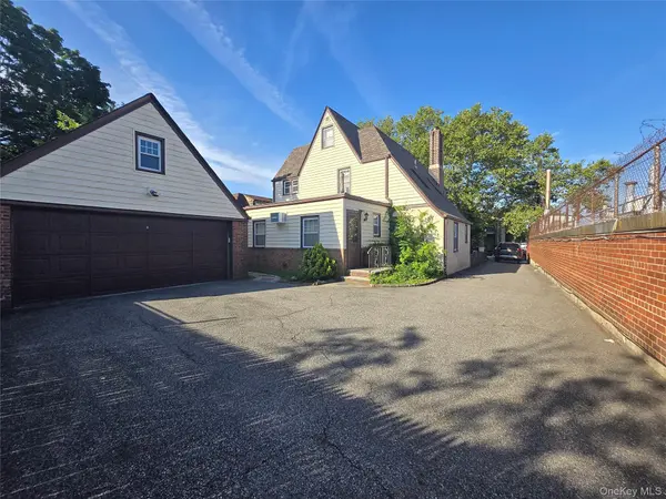 4511 220th PL, Bayside, NY 11361