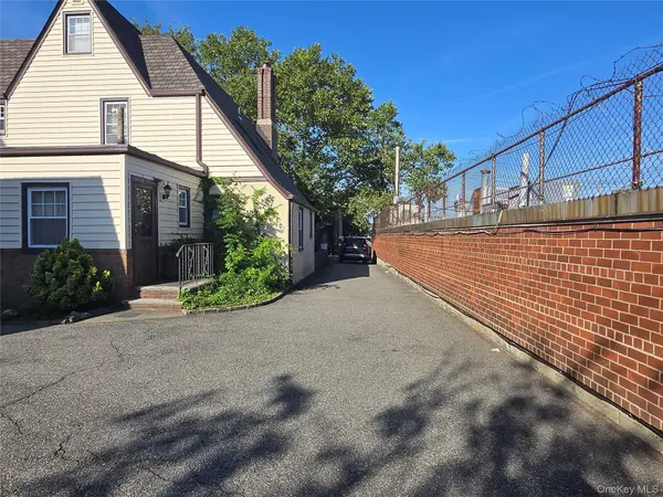 4511 220th PL, Bayside, NY 11361