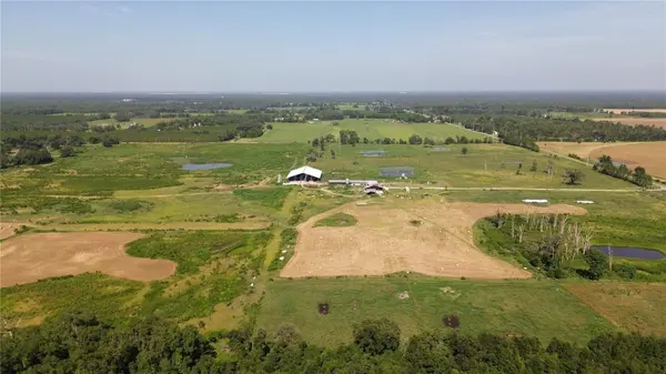 17780 CR 132, Live Oak, FL 32060