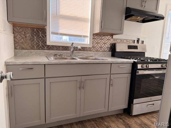 10038 Dorothy AVE, St Louis, MO 63137
