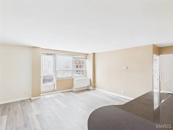 210 N 17th ST #201, St Louis, MO 63103