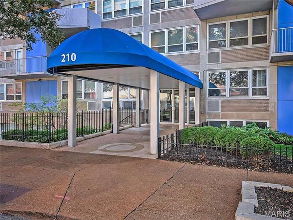 210 N 17th ST #808, St Louis, MO 63103