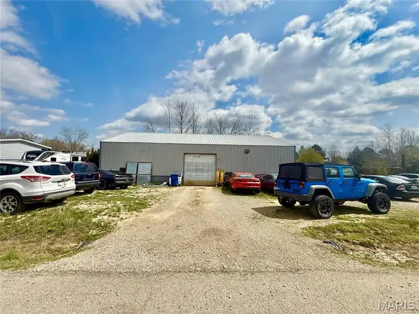 1087 madison 333, Fredericktown, MO 63645