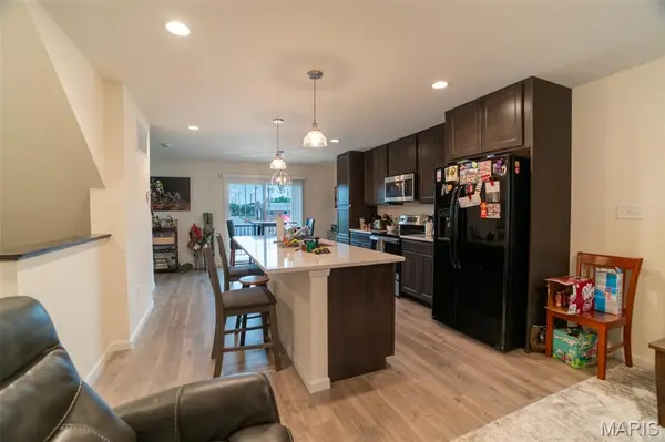 5004 Daggett AVE, St Louis, MO 63110