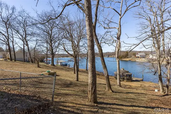 1211 Napoleon DR, Bonne Terre, MO 63628