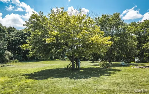 90 Turkey LN, Irving, IL 62051