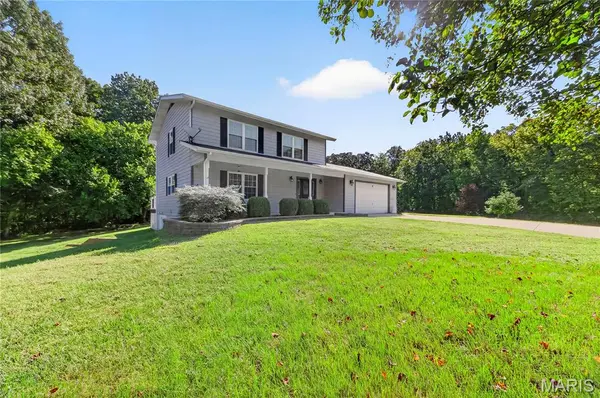 1863 Tamara CT, Wentzville, MO 63385