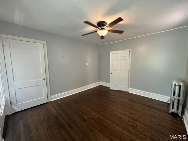 4950 Lindenwood AVE #1st Floor, St Louis, MO 63109