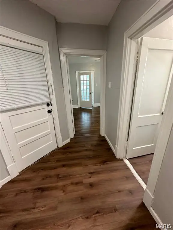4950 Lindenwood AVE #1st Floor, St Louis, MO 63109