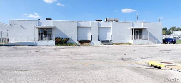 1570 Page Industrial CT, Overland, MO 63132