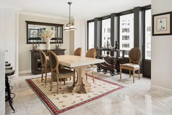 100 E Walton ST #41DE, Chicago, IL 60611