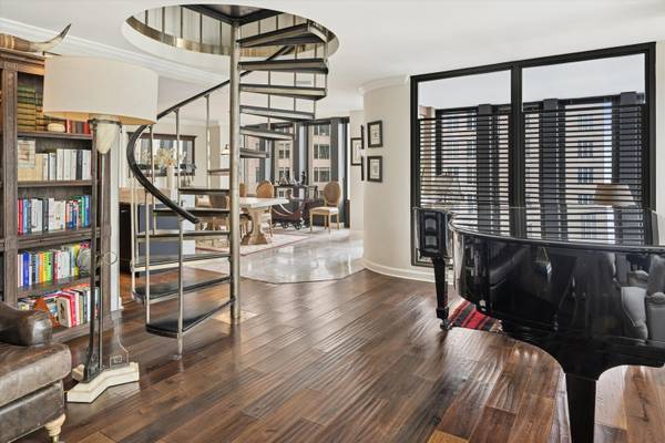 100 E Walton ST #41DE, Chicago, IL 60611