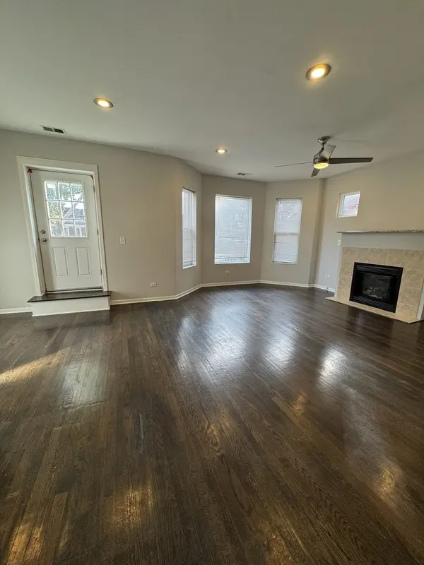 6130 S Rhodes ST #2, Chicago, IL 60637