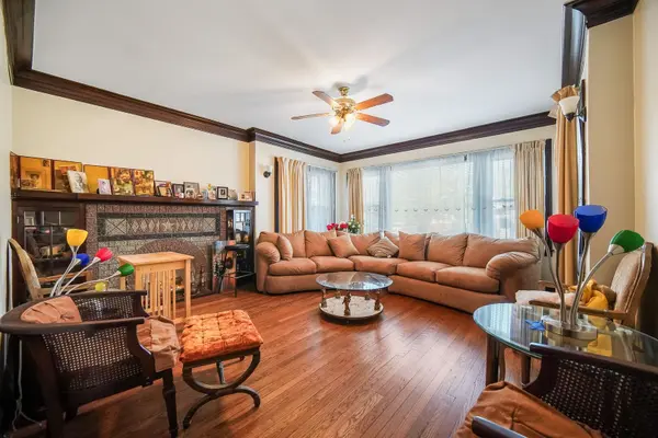 8305 S Throop ST, Chicago, IL 60620