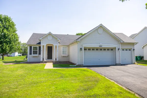 24221 Cedar Creek LN, Plainfield, IL 60586