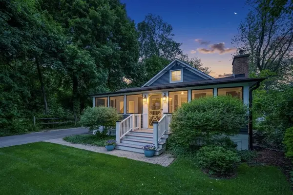 32W235 Army Trail RD, Wayne, IL 60184
