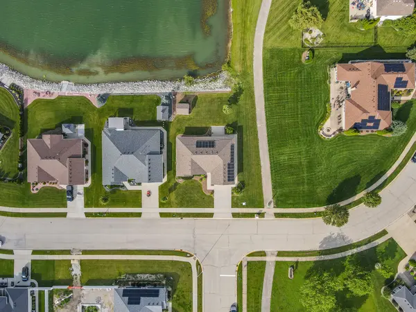 542 Peacock PL, Manteno, IL 60950