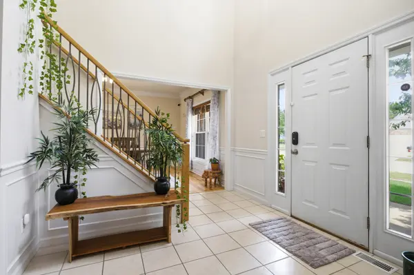 2101 Crossgate CT, Champaign, IL 61822