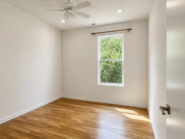 822 N Winchester AVE #2R, Chicago, IL 60622