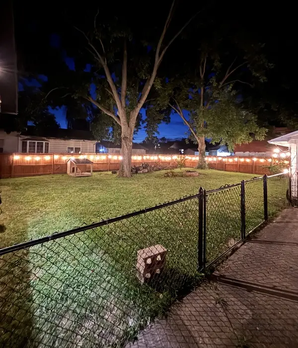 305 W Ray AVE, Christopher, IL 62822
