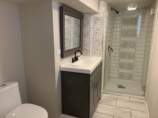 2418 N Washtenaw AVE #2418, Chicago, IL 60647