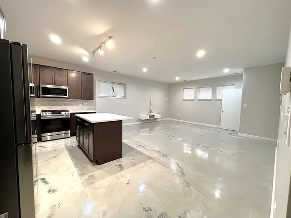 4853 W Nelson ST #G, Chicago, IL 60641