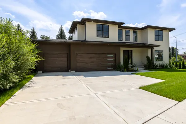 949 Internationale Pkwy, Woodridge, IL 60517