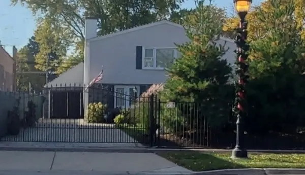 8211 W Grand AVE, River Grove, IL 60171