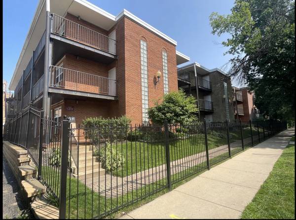 4612 N Beacon ST #3A, Chicago, IL 60640