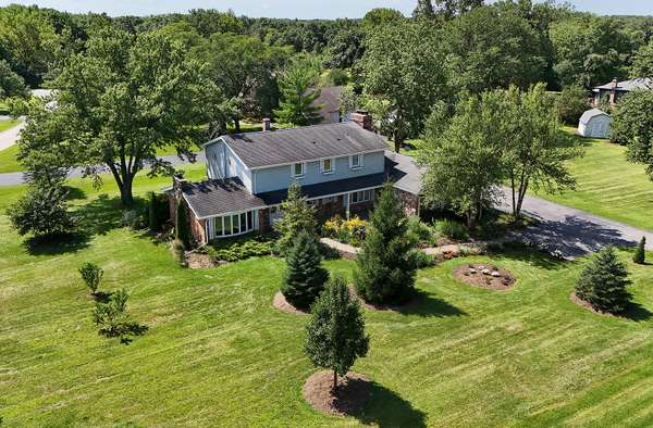 11901 W 118th ST, Palos Park, IL 60464