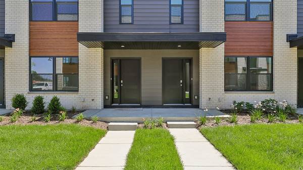 2224 Waters Edge DR #1114, Schaumburg, IL 60173