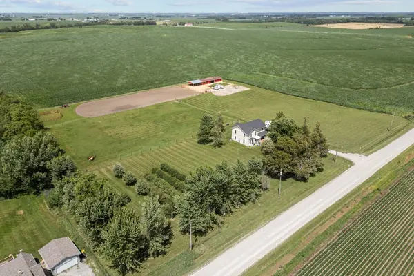 8534 145th ST, Blue Grass, IA 52726